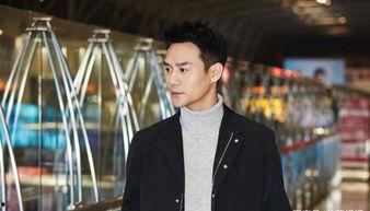 明星网红被粉丝围观视频,现场火爆瞬间回顾