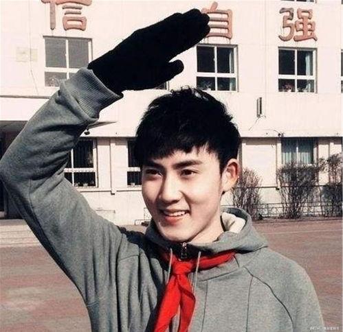 明星网红哥哥是谁啊,明星网红背后的神秘哥哥身份大起底