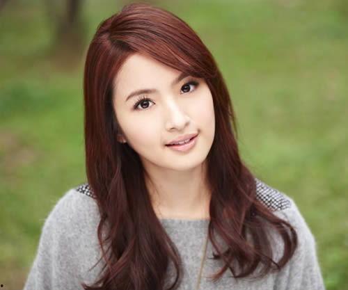 姓吴的女明星网红,揭秘姓吴的女明星网红魅力风采”