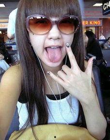 在线搞笑明星网红有哪些,盘点当下热门搞笑网红