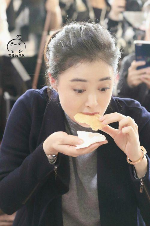 有哪些明星网红吃毒品,揭秘明星网红涉毒事件