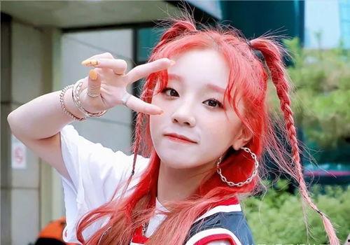 明星网红染粉色头发女,明星网红引领潮流新风尚