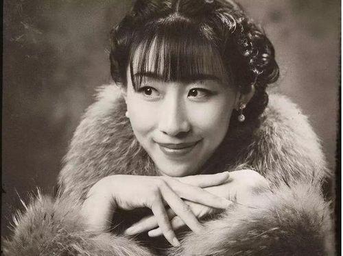 驴脸明星网红是谁,揭秘网络红人的独特魅力